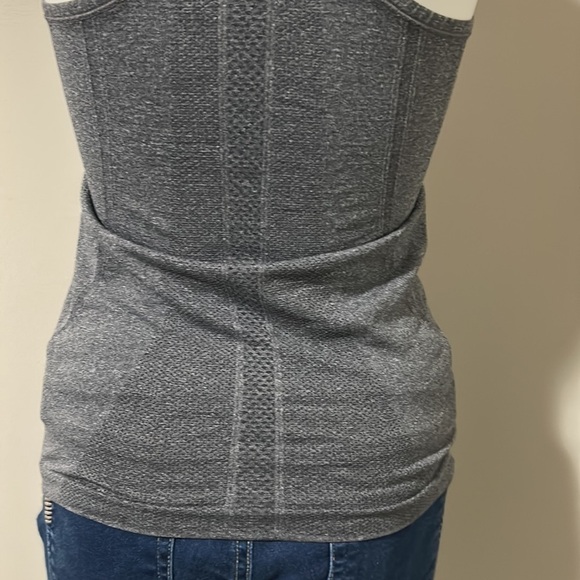 LULULEMON RARE Swiftly Tech Racerback Tank Top Sz 4 - Picture 8 of 12